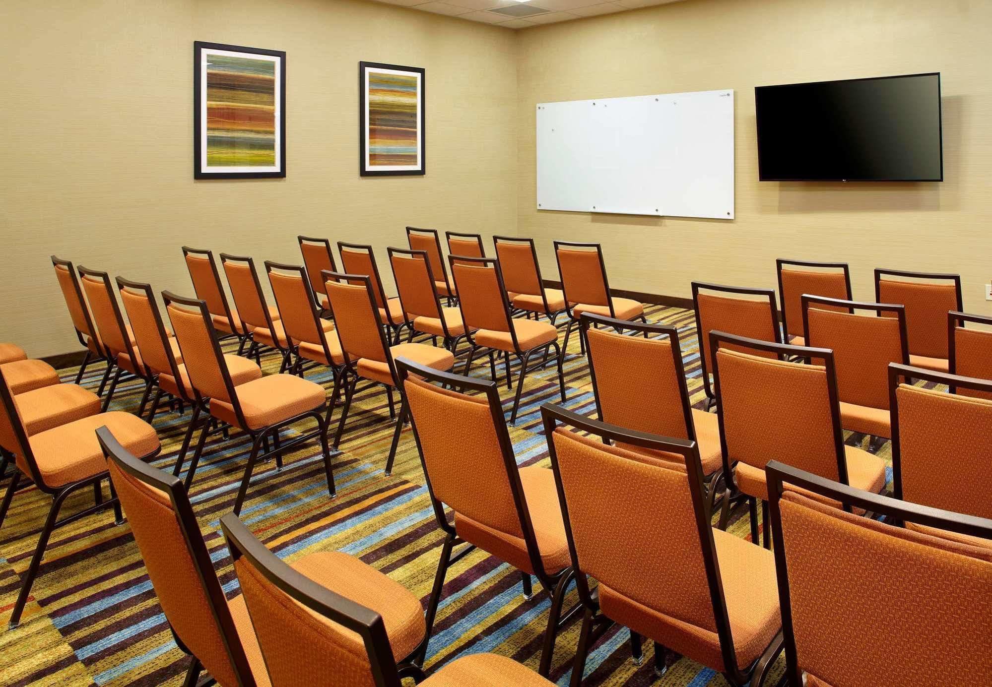 Fairfield By Marriott Inn & Suites Wheeling At The Highlands Triadelphia Exterior foto